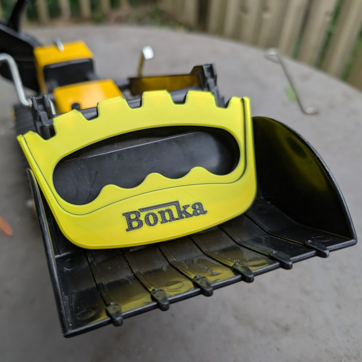 Bonka Dozer - Built Rough